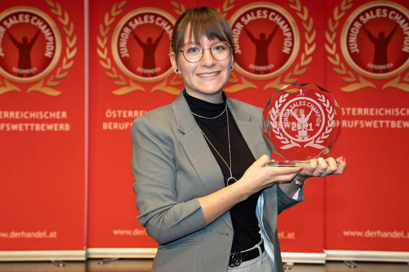 Tara Fuchs aus dem Außerfern ist „Junior Sales Champion Austria 2021“.