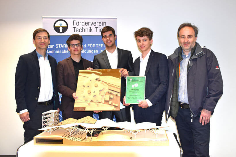 Platz 2 holten sich Julian Oberhofer, Philipp Eckhart und Christoph Gundolf von der HTL Imst, Abteilung Bautechnik Hoch-/Holzbau, mit dem Projekt „Greenpark Prutz“.